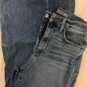 Joe's Jeans high rise wide leg cropped Blue Denim Jeans frayed hem size 27 women